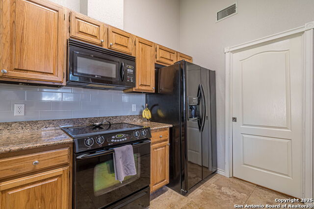 934 Lazy, New Braunfels, Texas image 16