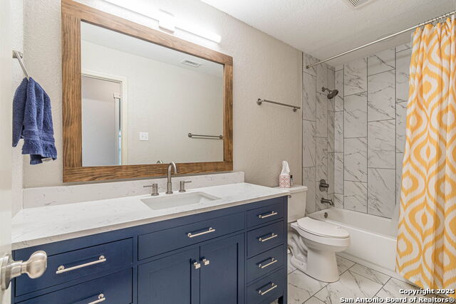 934 Lazy, New Braunfels, Texas image 4