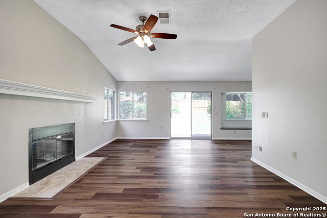 10332 Flatland Trl, Converse, Texas image 4