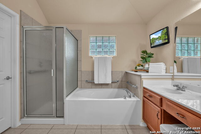 1026 Wavy Creek, San Antonio, Texas image 16