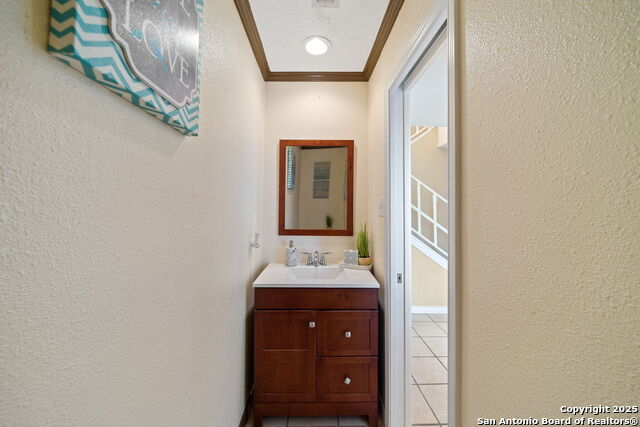 1770 Thousand Oaks, San Antonio, Texas image 16