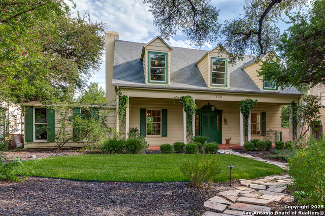 138 Laurel Heights, San Antonio, Texas image 2