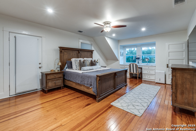 138 Laurel Heights, San Antonio, Texas image 26