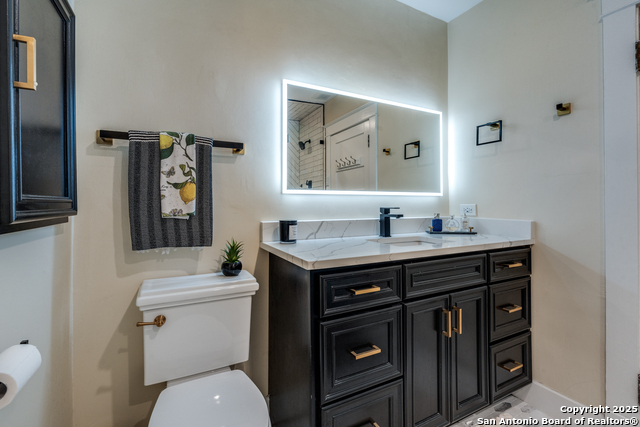 138 Laurel Heights, San Antonio, Texas image 28