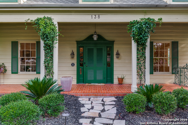 138 Laurel Heights, San Antonio, Texas image 4