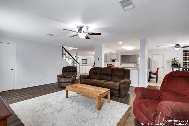 9642 Elmstone, San Antonio, Texas image 10