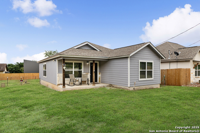 248 Indian Colt Dr, Spring Branch, Texas image 1