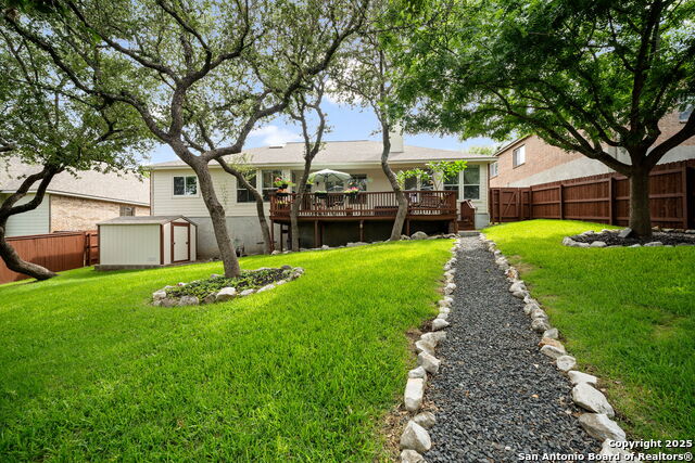 8434 Magdalena Run, Helotes, Texas image 31