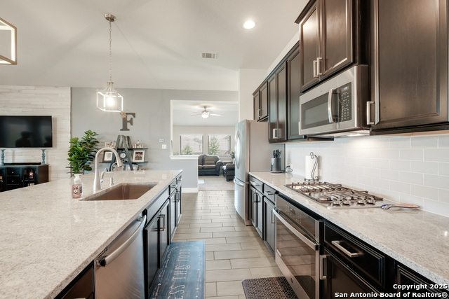 12210 Cowgirl Creek, San Antonio, Texas image 10