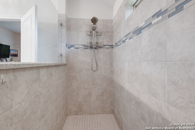 12210 Cowgirl Creek, San Antonio, Texas image 19