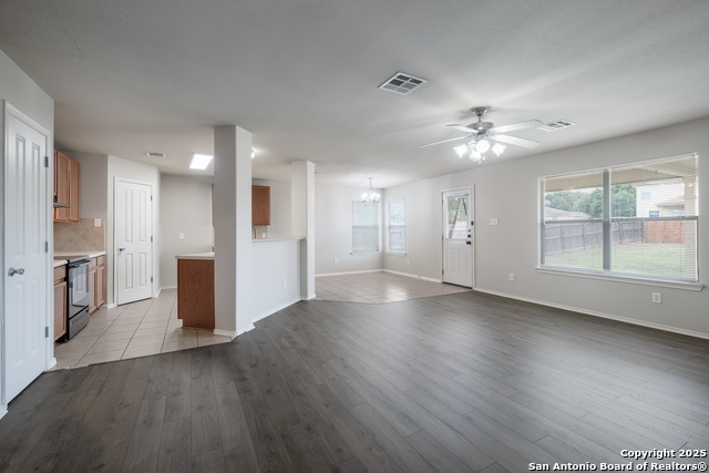5011 Fountain, San Antonio, Texas image 4