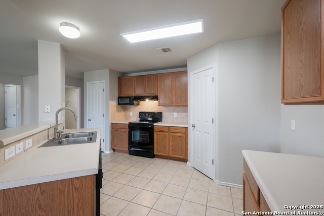 5011 Fountain, San Antonio, Texas image 7