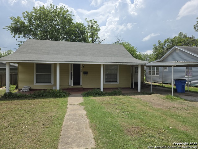124 Moore, Seguin, Texas image 1
