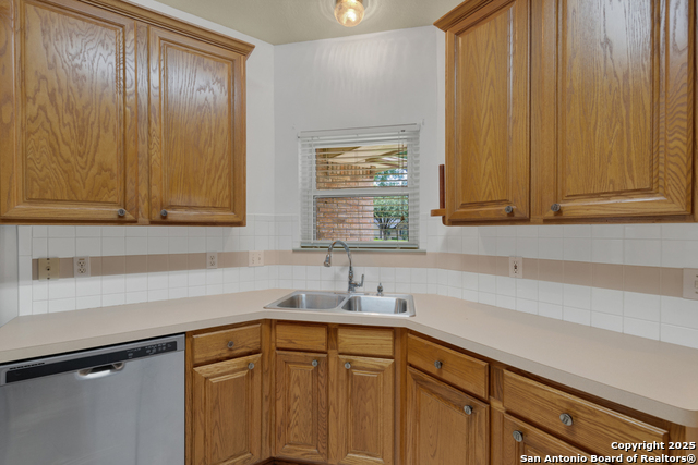 324 Raven Ridge, New Braunfels, Texas image 9
