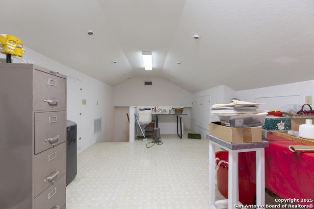 522 Preston Trail, Kerrville, Texas image 14