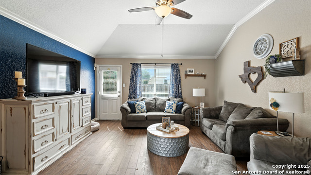 427 Roadrunner, New Braunfels, Texas image 10