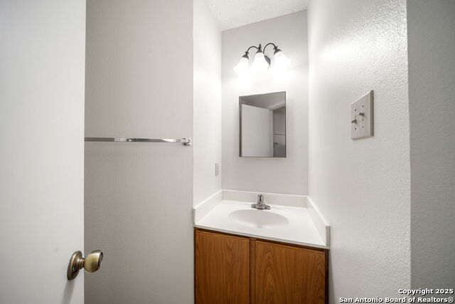 9878 Lauren Mist, San Antonio, Texas image 15