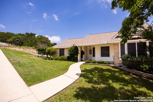 1220 Victory, Kerrville, Texas image 3