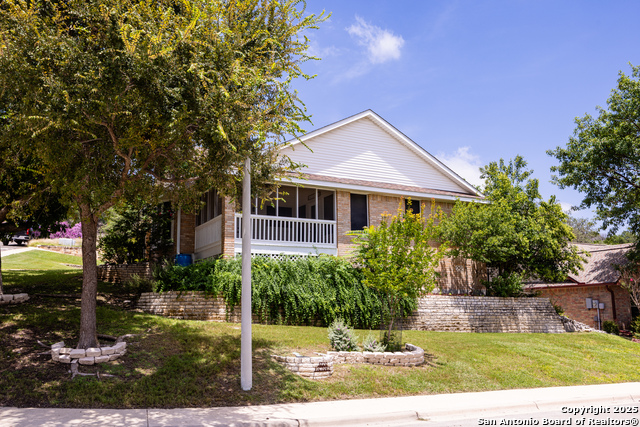 1220 Victory, Kerrville, Texas image 4