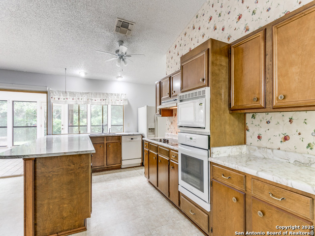 4006 Mooresfield, San Antonio, Texas image 14