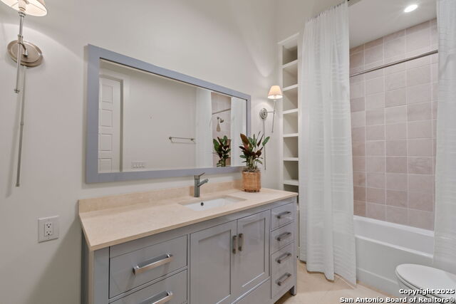 509 W Austin St, Fredericksburg, Texas image 24