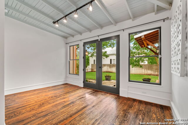 509 W Austin St, Fredericksburg, Texas image 28