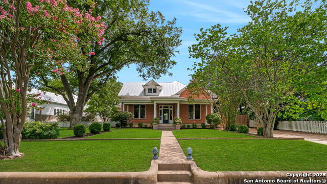 509 W Austin St, Fredericksburg, Texas image 39