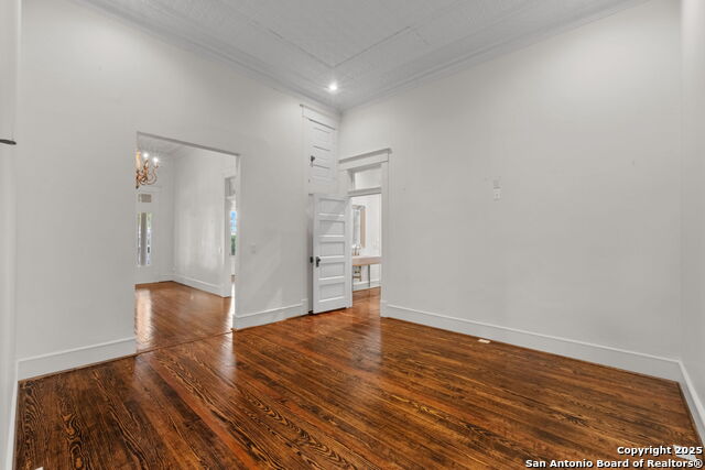 509 W Austin St, Fredericksburg, Texas image 9
