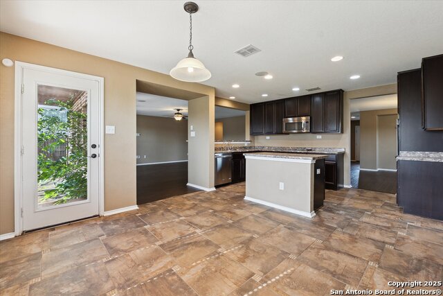 7503 Copper Meadow, Converse, Texas image 14