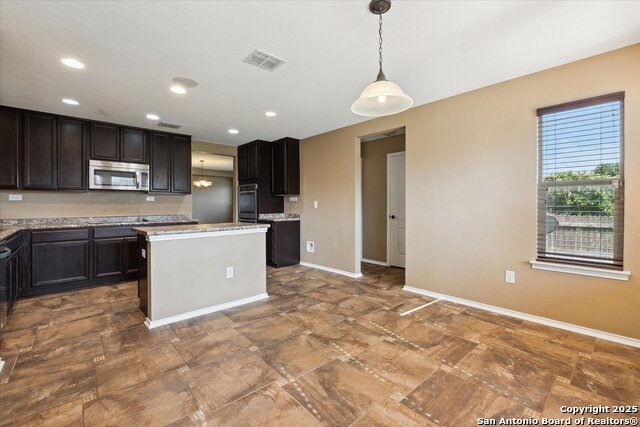 7503 Copper Meadow, Converse, Texas image 15