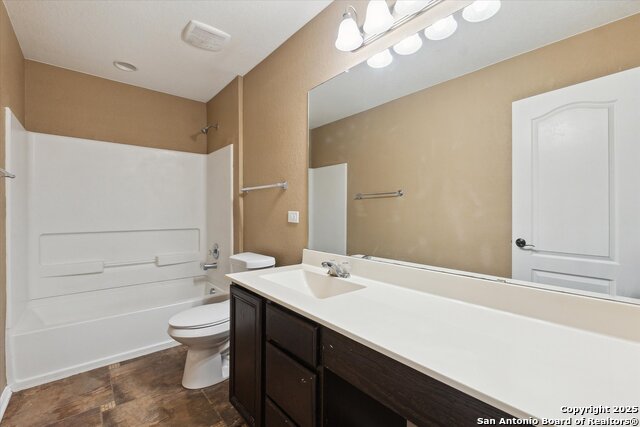 7503 Copper Meadow, Converse, Texas image 42