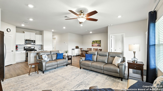 1301 Parkwood, Seguin, Texas image 10