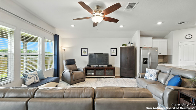 1301 Parkwood, Seguin, Texas image 14