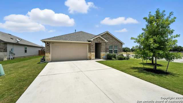 1301 Parkwood, Seguin, Texas image 2