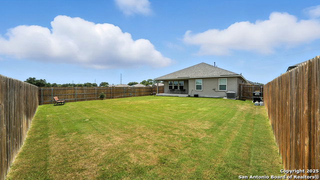 1301 Parkwood, Seguin, Texas image 3