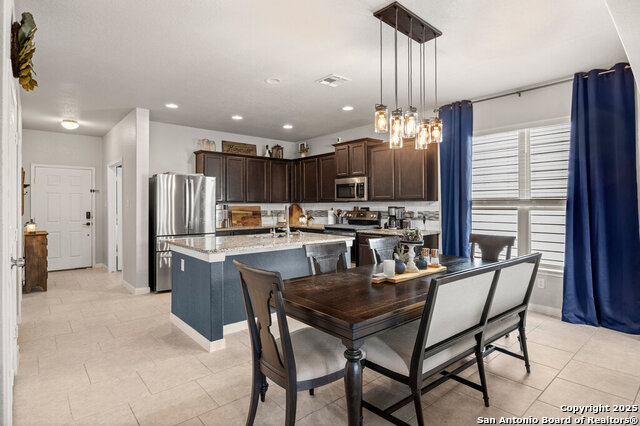 10319 Barbeque Bay, Converse, Texas image 6
