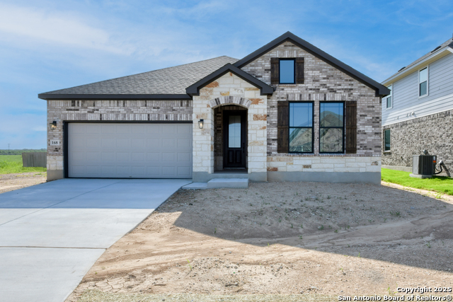 168 Heidi Hill, Castroville, Texas image 1