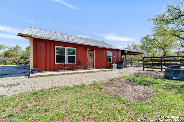 1496 Logans Way, Blanco, Texas image 33