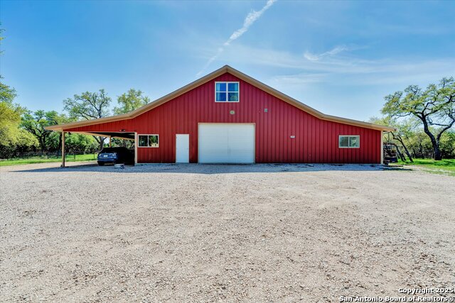 1496 Logans Way, Blanco, Texas image 8