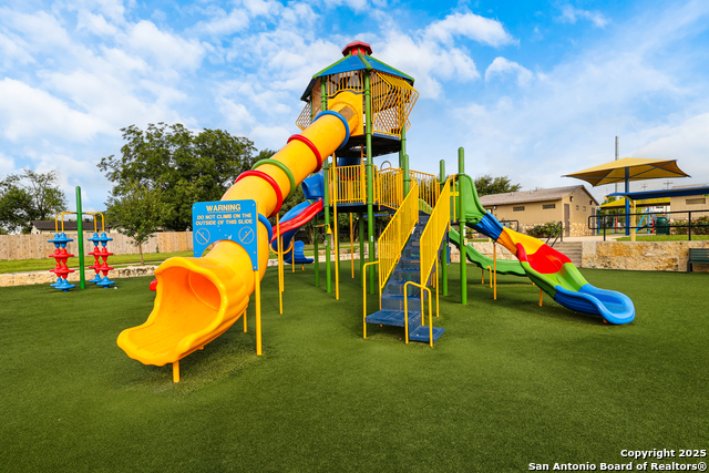246 Flintstone Ln, Universal City, Texas image 20