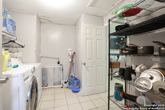246 Flintstone Ln, Universal City, Texas image 23