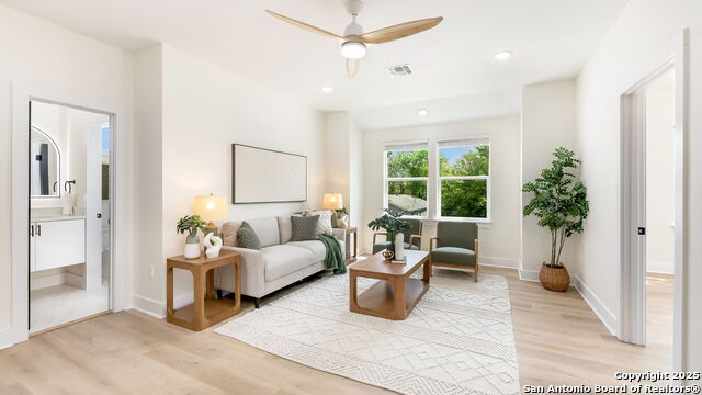 527 Montana, San Antonio, Texas image 10