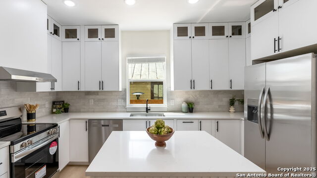 527 Montana, San Antonio, Texas image 5