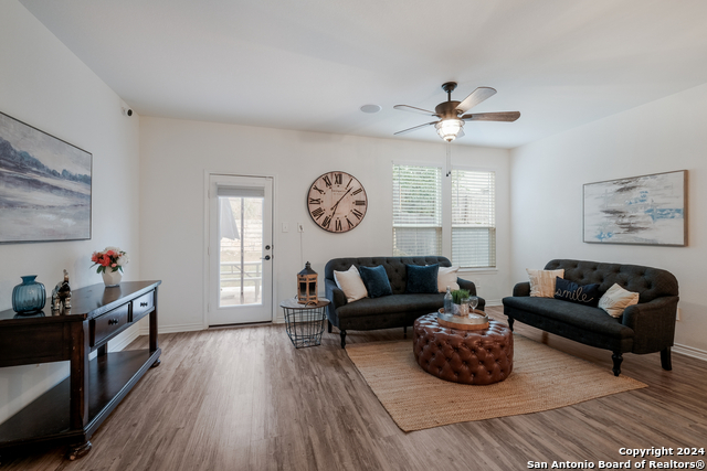 627 Anthem Ln, New Braunfels, Texas image 9