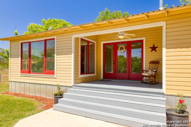 395 Dale Ln, Dale, Texas image 7