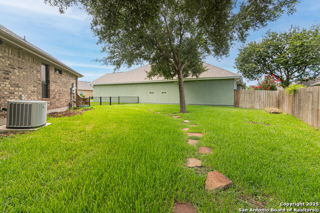 608 Westberg, Seguin, Texas image 31