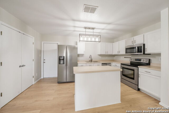 10603 Shaenpath, San Antonio, Texas image 13