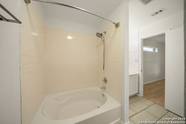 10603 Shaenpath, San Antonio, Texas image 19