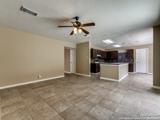 9511 Marshall Pt, San Antonio, Texas image 8