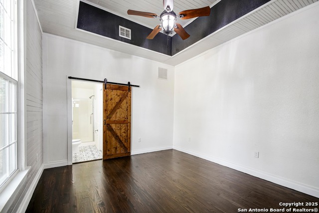 327 Barrera, San Antonio, Texas image 16